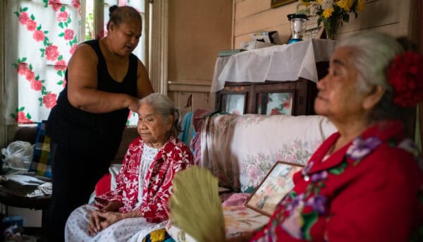 Chaotic scenes as French parliament delays New Caledonia debate
